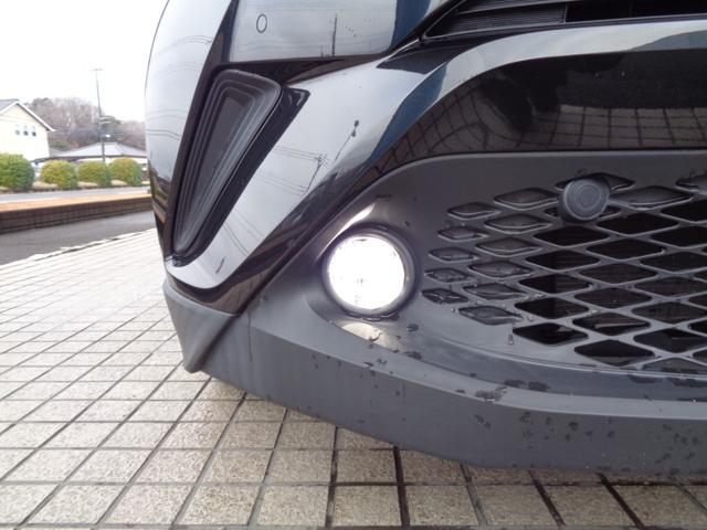 Ｃ－ＨＲ Ｇ　ワンオーナー　ＥＴＣ車載器　アダプティブクルーズコントロール　ハーフレザーシート　シートヒーター　オートホールド　純正１８インチアルミホイール（10枚目）