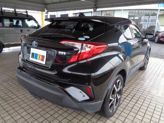 Ｃ－ＨＲ Ｇ　ワンオーナー　ＥＴＣ車載器　アダプティブクルーズコントロール　ハーフレザーシート　シートヒーター　オートホールド　純正１８インチアルミホイール（13枚目）