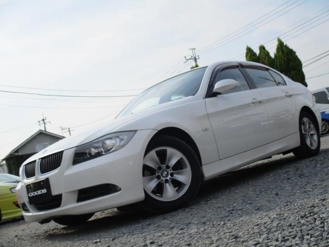 ３シリーズ ３２３ｉ　ハイラインパッケージ　走行距離３万Ｋｍ台／直列６気筒３０００ｃｃＮＡエンジン／シルキーシックス／６速ＡＴ／ブラックレザーパワーシート／ウッドパネル／バックカメラ（13枚目）