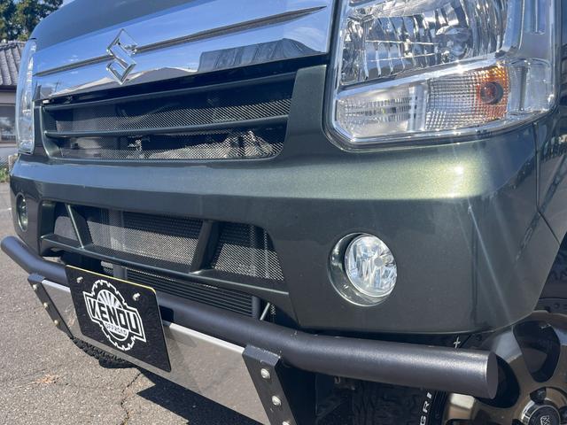 エブリイワゴン ＰＺターボスペシャル　３５ｍｍリフトアップ　ＫＥＮＯＵフロントバンパー　ＫＥＮＯＵガードバー　ＫＥＮＯＵリヤショートバンパー　１５インチカスタムホイール　オフロードタイヤ　７インチ地デジナビ　ＥＴＣ　バックカメラ　ドラレコ（11枚目）