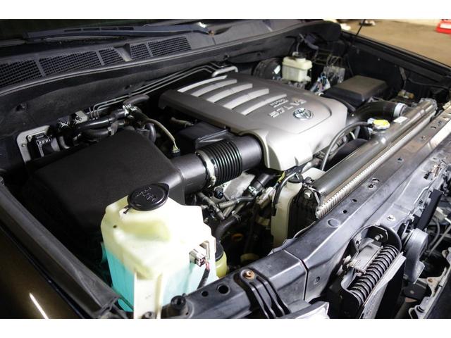 ＳＲ５　５７００ＣＣ　Ｖ８　新車並行　現行ルックカスタム　ＬＥＤヘッドライト　カロッツェリアナビ　フロント　サイド　バックカメラ　モケットシート　ヘッドレストモニター　ＥＴＣ(51枚目)