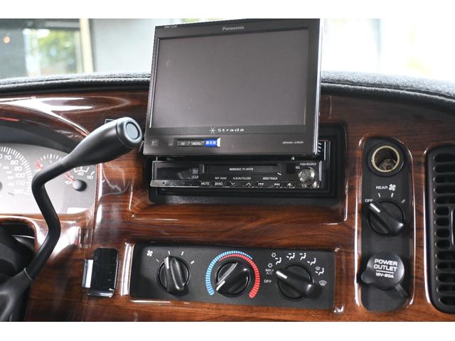 ダッジ・バン 　ラムバンミディアム　最終　５９００ｃｃ　リア観音　セカンドキャプテンシート　サードシート電動フルフラット　１６インチホイール　ヒッチメンバー　希少ＨＤクロームステップバンパー　オートチェックレポート（24枚目）