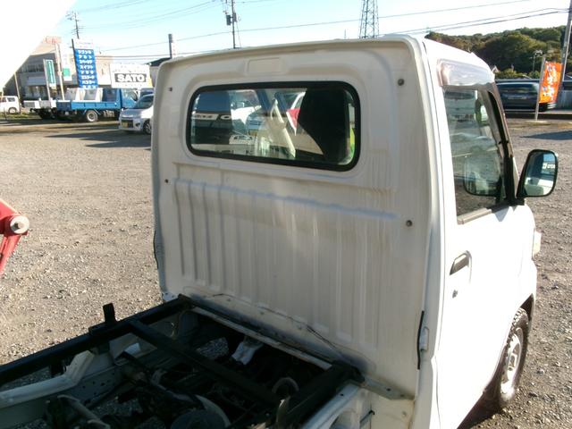 NT100クリッパートラック  4WD 5MT PTOダンプ エアコン パワーステアリング エアバック(11枚目)