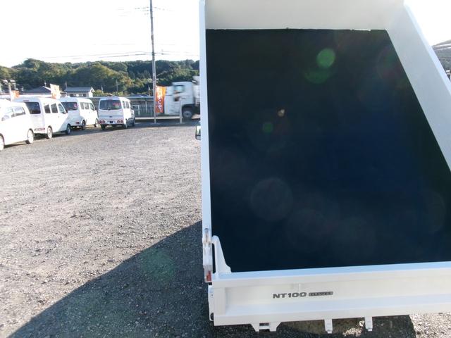 NT100クリッパートラック  4WD 5MT PTOダンプ エアコン パワーステアリング エアバック(36枚目)