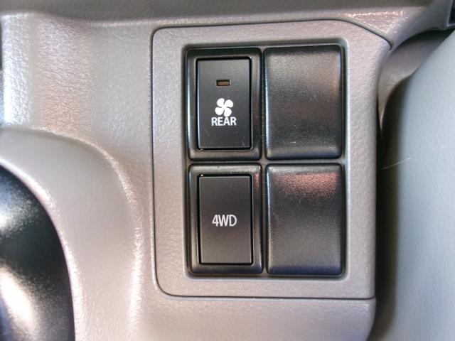 エブリイ ジョイン　４ＷＤ　５ＭＴ　両側スライドドア　キーレスエントリー　盗難防止システム　ＡＢＳ　衝突安全ボディ　エアコン　パワーステアリング　パワーウィンドウ（12枚目）