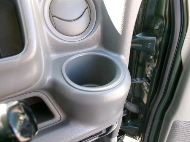 エブリイ ジョイン　４ＷＤ　５ＭＴ　両側スライドドア　キーレスエントリー　盗難防止システム　ＡＢＳ　衝突安全ボディ　エアコン　パワーステアリング　パワーウィンドウ（20枚目）