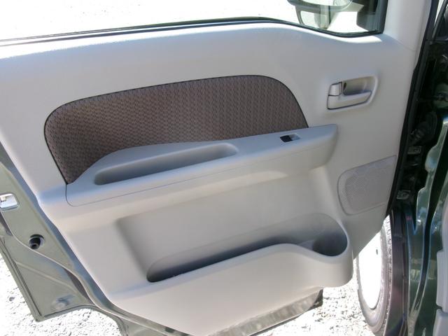 エブリイ ジョイン　４ＷＤ　５ＭＴ　両側スライドドア　キーレスエントリー　盗難防止システム　ＡＢＳ　衝突安全ボディ　エアコン　パワーステアリング　パワーウィンドウ（40枚目）