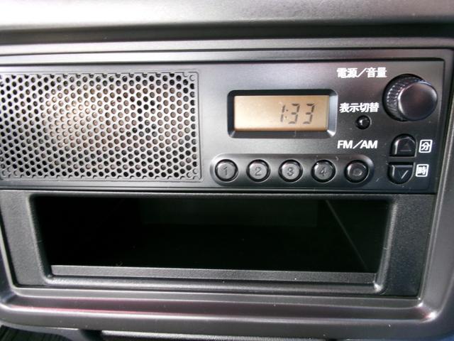 スクラムトラック ＫＣスペシャル　４ＷＤ　５ＭＴ　エアコン　パワーステアリング　純正ラジオ（23枚目）