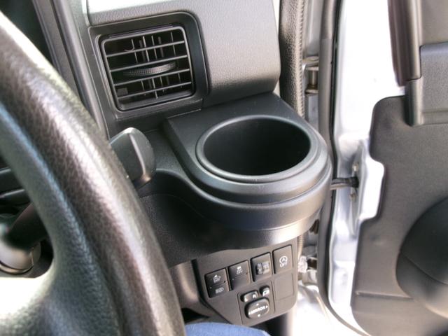 ハイゼットカーゴ クルーズSAIII 4WD 5MT エアコン パワステ パワーウインドウ 両側スライドドア キーレスエントリー(20枚目)