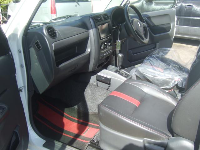 ジムニー ワイルドウインド　社外ナビ　ＴＶ　ＥＴＣ　前後ドライブレコーダー　レザーシート　シートヒーター　ＬＥＤヘッドライト（7枚目）