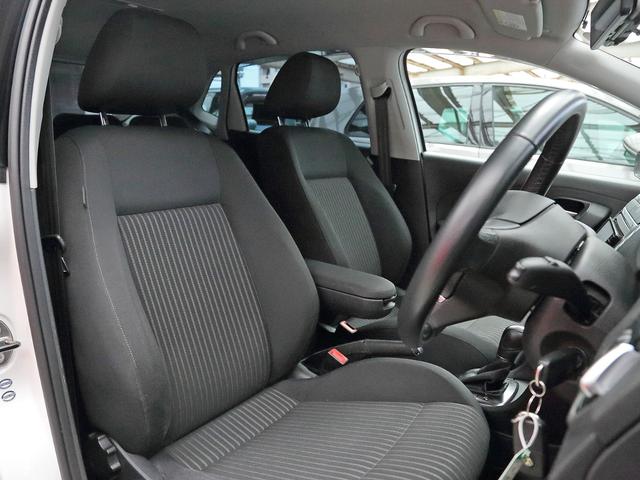 ポロ ＴＳＩハイライン　純正オプションバイキセノンヘッドライト　ＳＤナビ　Ｂｌｕｅｔｏｏｔｈ　バックカメラ　クリアランスソナー　オートエアコン　ＥＴＣ　グー鑑定車（7枚目）