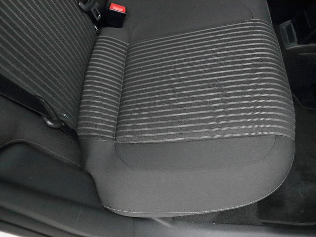ポロ ＴＳＩハイライン　純正オプションバイキセノンヘッドライト　ＳＤナビ　Ｂｌｕｅｔｏｏｔｈ　バックカメラ　クリアランスソナー　オートエアコン　ＥＴＣ　グー鑑定車（17枚目）