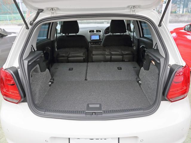 ポロ ＴＳＩハイライン　純正オプションバイキセノンヘッドライト　ＳＤナビ　Ｂｌｕｅｔｏｏｔｈ　バックカメラ　クリアランスソナー　オートエアコン　ＥＴＣ　グー鑑定車（43枚目）