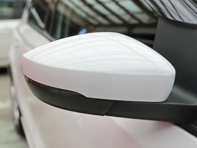 ポロ ＴＳＩハイライン　純正オプションバイキセノンヘッドライト　ＳＤナビ　Ｂｌｕｅｔｏｏｔｈ　バックカメラ　クリアランスソナー　オートエアコン　ＥＴＣ　グー鑑定車（50枚目）