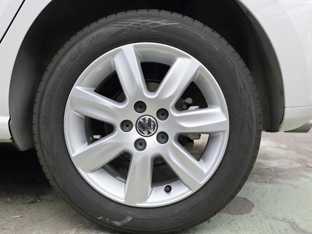 ポロ ＴＳＩハイライン　純正オプションバイキセノンヘッドライト　ＳＤナビ　Ｂｌｕｅｔｏｏｔｈ　バックカメラ　クリアランスソナー　オートエアコン　ＥＴＣ　グー鑑定車（59枚目）
