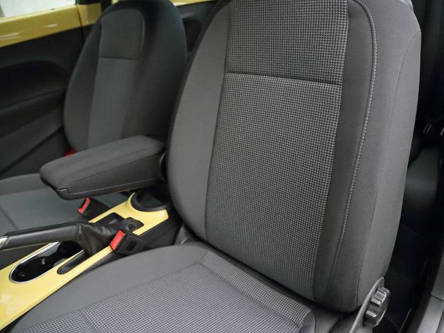 ザ・ビートル デザイン　走行距離１万ｋｍ前半　エンブレムバックカメラ　新品カロッツェリア前後ドラレコ　ＥＴＣ　グー鑑定車（13枚目）