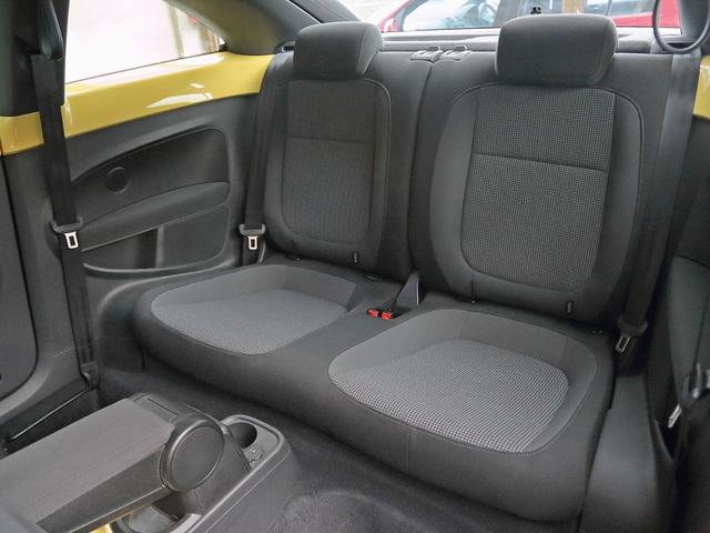 ザ・ビートル デザイン　走行距離１万ｋｍ前半　エンブレムバックカメラ　新品カロッツェリア前後ドラレコ　ＥＴＣ　グー鑑定車（16枚目）