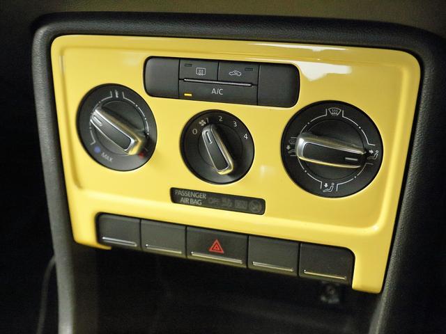 ザ・ビートル デザイン　走行距離１万ｋｍ前半　エンブレムバックカメラ　新品カロッツェリア前後ドラレコ　ＥＴＣ　グー鑑定車（23枚目）