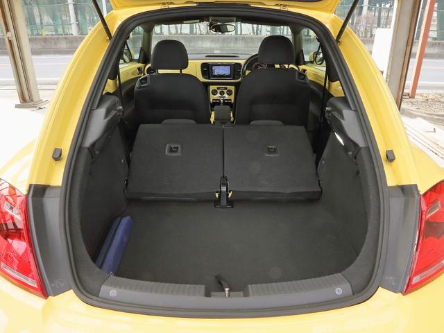 ザ・ビートル デザイン　走行距離１万ｋｍ前半　エンブレムバックカメラ　新品カロッツェリア前後ドラレコ　ＥＴＣ　グー鑑定車（40枚目）