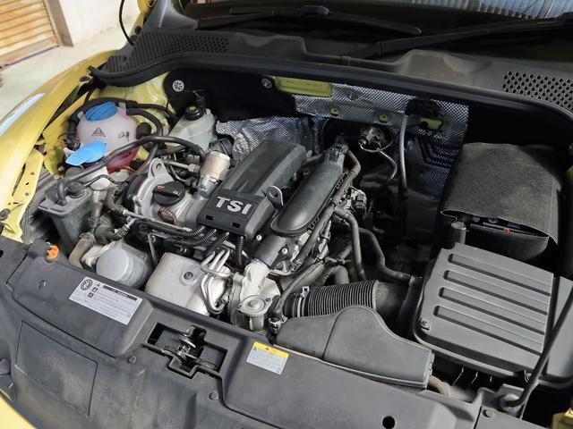 ザ・ビートル デザイン　走行距離１万ｋｍ前半　エンブレムバックカメラ　新品カロッツェリア前後ドラレコ　ＥＴＣ　グー鑑定車（58枚目）