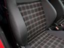 運転席サイドサポートに潰れ等はありません。