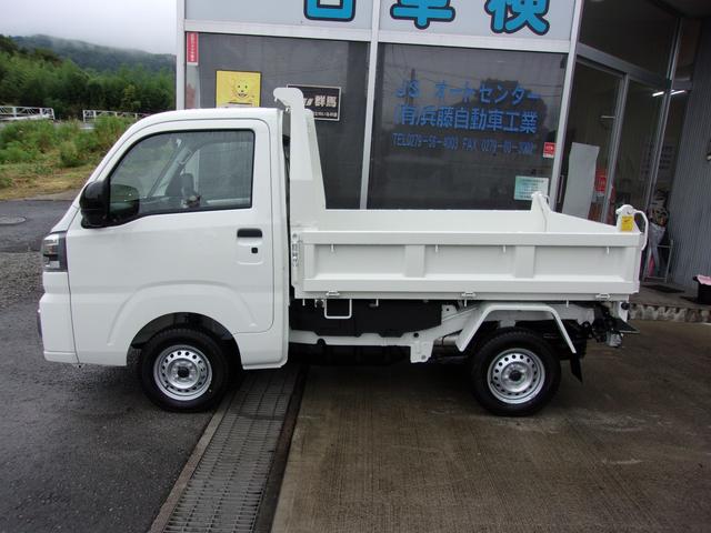 ハイゼットトラック 多目的ダンプ　届出済未使用車　４ＷＤ　５速マニュアル　ＰＴО式　ＬＥＤ・省力パック　スマートアシスト　アイドリングストップ　キーフリーシステム　プッシュスタート　パワーウィンド　ＬＥＤヘッドランプ　フォグランプ（6枚目）