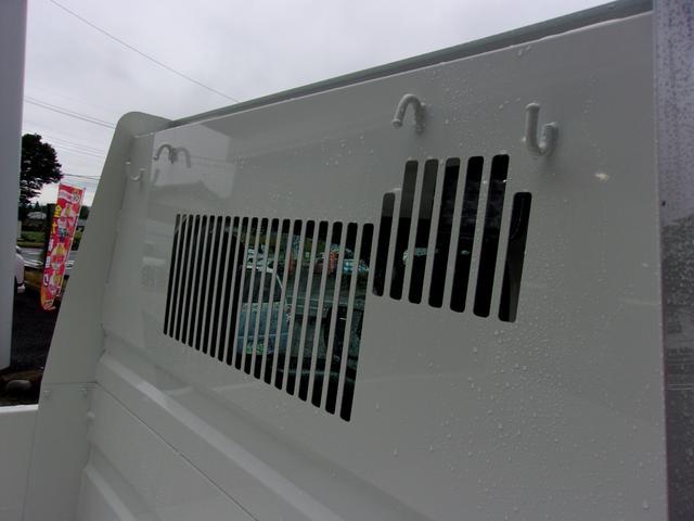 ハイゼットトラック 多目的ダンプ　届出済未使用車　４ＷＤ　５速マニュアル　ＰＴО式　ＬＥＤ・省力パック　スマートアシスト　アイドリングストップ　キーフリーシステム　プッシュスタート　パワーウィンド　ＬＥＤヘッドランプ　フォグランプ（24枚目）