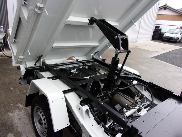 ハイゼットトラック 多目的ダンプ　届出済未使用車　４ＷＤ　５速マニュアル　ＰＴО式　ＬＥＤ・省力パック　スマートアシスト　アイドリングストップ　キーフリーシステム　プッシュスタート　パワーウィンド　ＬＥＤヘッドランプ　フォグランプ（33枚目）