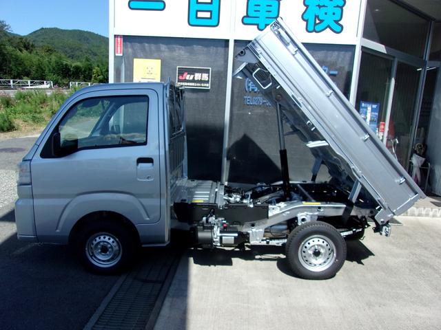 ハイゼットトラック ローダンプ　届出済未使用車　４ＷＤ　５速マニュアル　電動式ダンプ　スマートアシスト　アイドリングストップ　エアコン　パワステ　ＡＢＳ　Ｗエアバッグ（3枚目）