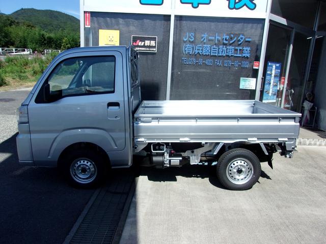 ハイゼットトラック ローダンプ　届出済未使用車　４ＷＤ　５速マニュアル　電動式ダンプ　スマートアシスト　アイドリングストップ　エアコン　パワステ　ＡＢＳ　Ｗエアバッグ（6枚目）