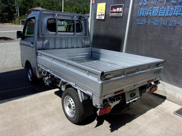 ハイゼットトラック ローダンプ　届出済未使用車　４ＷＤ　５速マニュアル　電動式ダンプ　スマートアシスト　アイドリングストップ　エアコン　パワステ　ＡＢＳ　Ｗエアバッグ（18枚目）