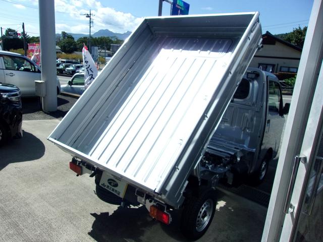 ハイゼットトラック ローダンプ　届出済未使用車　４ＷＤ　５速マニュアル　電動式ダンプ　スマートアシスト　アイドリングストップ　エアコン　パワステ　ＡＢＳ　Ｗエアバッグ（28枚目）