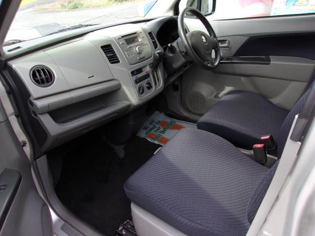 ワゴンR 車いす移動車 前部固定ベルト仕様車 電動固定・リヤシート付 キーレス 社外アルミホイール(4枚目)