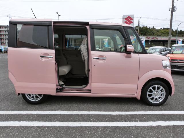 N-BOX G・Lパッケージ シティブレーキアクティブシステム 片側パワースライドドア リアドアロールサンシェイド アイドリングストップ 純正ナビ バックカメラ 地デジTV Bluetoothオーディオ リアモニター スマートキー(10枚目)