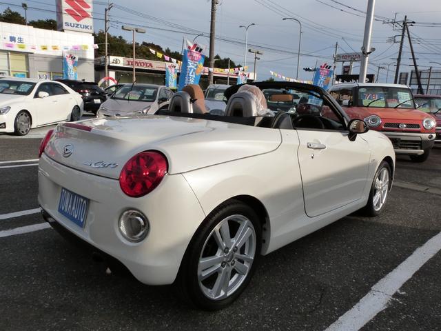 コペン セロ　ナビ　フルセグＴＶ　Ｂｌｕｅｔｏｏｔｈオーディオ　エコアイドル　ＬＥＤヘッドランプ　オートライト　前席シートヒーター　ＥＴＣ　純正アルミ　プッシュスタート　スマートキー（15枚目）