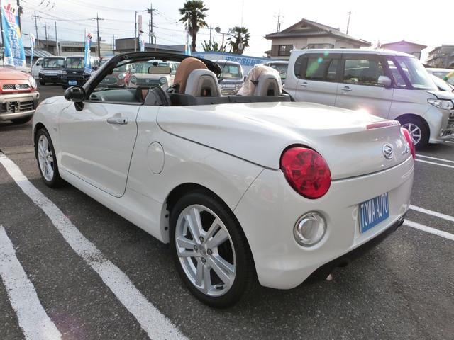 コペン セロ　ナビ　フルセグＴＶ　Ｂｌｕｅｔｏｏｔｈオーディオ　エコアイドル　ＬＥＤヘッドランプ　オートライト　前席シートヒーター　ＥＴＣ　純正アルミ　プッシュスタート　スマートキー（16枚目）