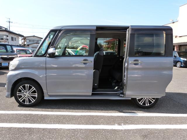 タント カスタムＲＳ　ＳＡ　スマートアシスト　エコアイドル　両側パワースライドドア　純正メモリーナビ　バックカメラ　Ｂｌｕｅｔｏｏｔｈオーディオ　ＥＴＣ　ＬＥＤヘッドランプ　オートライト　プッシュスタート　スマートキー（12枚目）