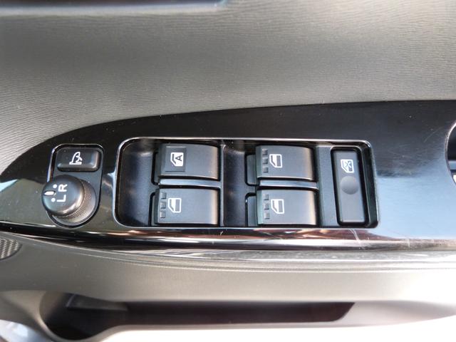 タント カスタムＲＳ　ＳＡ　スマートアシスト　エコアイドル　両側パワースライドドア　純正メモリーナビ　バックカメラ　Ｂｌｕｅｔｏｏｔｈオーディオ　ＥＴＣ　ＬＥＤヘッドランプ　オートライト　プッシュスタート　スマートキー（24枚目）