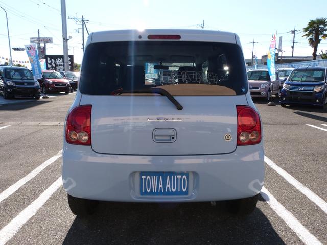 アルトラパン 10thアニバーサリーリミテッド 純正CDオーディオ 運転席シートヒーター ライトレベライザー ETC オートエアコン 電動格納ドアミラー ドアミラーウインカー ドアバイザー プッシュスタート スマートキー(3枚目)