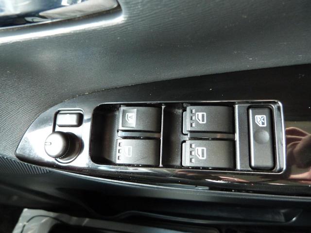 タント カスタムＸ　トップエディションＳＡ　スマートアシスト　エコアイドル　片側パワースライドドア　ナビ　バックカメラ　地デジＴＶ　ＥＴＣ　ドラレコ　ステアリングスイッチ　ＬＥＤヘッドランプ　オートライト　プッシュスタート　スマートキー（24枚目）