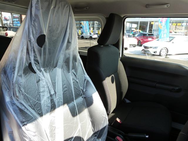 ジムニー ＸＣ　届出済未使用車　デュアルセンサーブレーキサポート　誤発進抑制機能　パーキングセンサー　ハイビームアシスト　ＬＥＤヘッドランプ　オートライト　アダプティブクルーズコントロール　シートヒーター（12枚目）