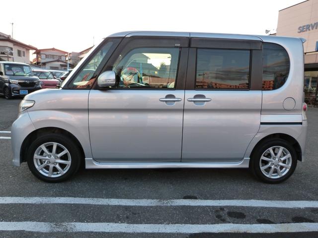 タント カスタムＸ　片側パワースライドドア　純正ナビ　バックカメラ　地デジＴＶ　ＥＴＣ　電動格納ドアミラー　ドアミラーウインカー　ＨＩＤヘッドライト　フォグランプ　ドライブレコーダー前後２カメ　キーフリー　スマートキー（5枚目）