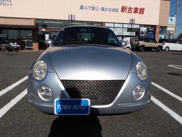 コペン アクティブトップ　電動オープン　ＭＴモード付き　赤レザーシート　シートヒーター　フォグランプ　社外ナビ　フルセグＴＶ　Ｂｌｕｅｔｏｏｔｈオーディオ　純正アルミ　キーレス（2枚目）