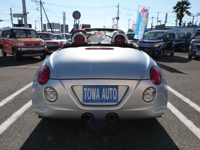 コペン アクティブトップ　電動オープン　ＭＴモード付き　赤レザーシート　シートヒーター　フォグランプ　社外ナビ　フルセグＴＶ　Ｂｌｕｅｔｏｏｔｈオーディオ　純正アルミ　キーレス（16枚目）