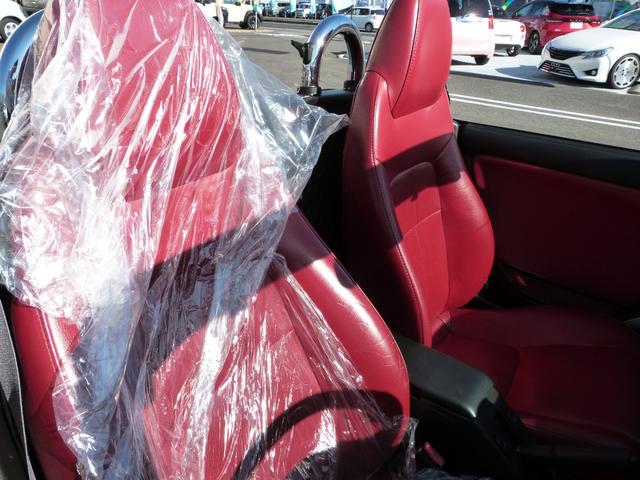 コペン アクティブトップ　電動オープン　ＭＴモード付き　赤レザーシート　シートヒーター　フォグランプ　社外ナビ　フルセグＴＶ　Ｂｌｕｅｔｏｏｔｈオーディオ　純正アルミ　キーレス（19枚目）