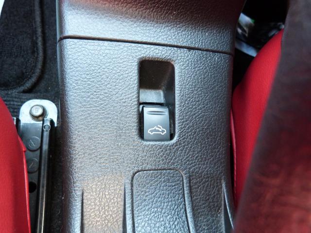 コペン アクティブトップ　電動オープン　ＭＴモード付き　赤レザーシート　シートヒーター　フォグランプ　社外ナビ　フルセグＴＶ　Ｂｌｕｅｔｏｏｔｈオーディオ　純正アルミ　キーレス（34枚目）