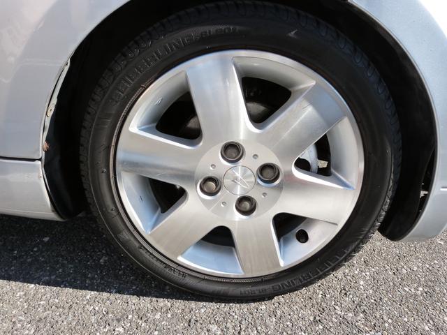 コペン アクティブトップ　電動オープン　ＭＴモード付き　赤レザーシート　シートヒーター　フォグランプ　社外ナビ　フルセグＴＶ　Ｂｌｕｅｔｏｏｔｈオーディオ　純正アルミ　キーレス（40枚目）