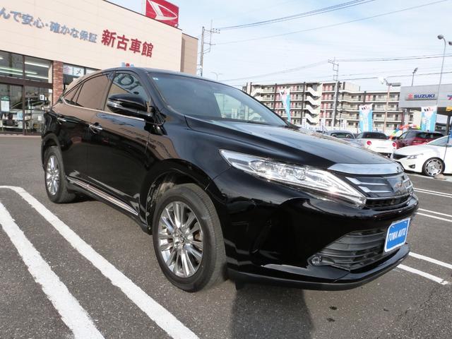 ハリアー プレミアム　トヨタセーフティセンス　運転席パワーシート　パワーバックドア　電動パーキングブレーキ　電動チルト＆テレスコピックステアリング　電動サンルーフ　オートハイビーム　ナビ　バックカメラ　フルセグＴＶ（6枚目）