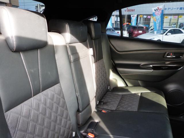 ハリアー プレミアム　トヨタセーフティセンス　運転席パワーシート　パワーバックドア　電動パーキングブレーキ　電動チルト＆テレスコピックステアリング　電動サンルーフ　オートハイビーム　ナビ　バックカメラ　フルセグＴＶ（13枚目）