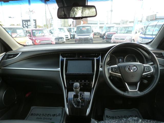ハリアー プレミアム　トヨタセーフティセンス　運転席パワーシート　パワーバックドア　電動パーキングブレーキ　電動チルト＆テレスコピックステアリング　電動サンルーフ　オートハイビーム　ナビ　バックカメラ　フルセグＴＶ（21枚目）